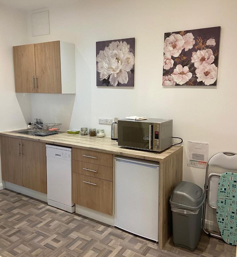 Private 1St Floor Apartment - Perfect For Port Of Dover, Eurotunnel And Short Stays المظهر الخارجي الصورة